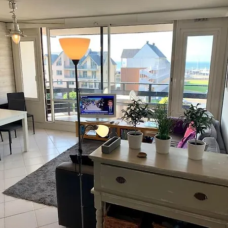 Bel Appartement Vue Mer Avec Parking Gratuit Deauville Exterior photo