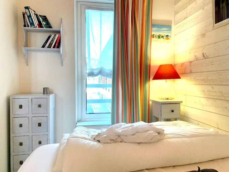 Bel Vue Avec Parking Gratuit Apartment